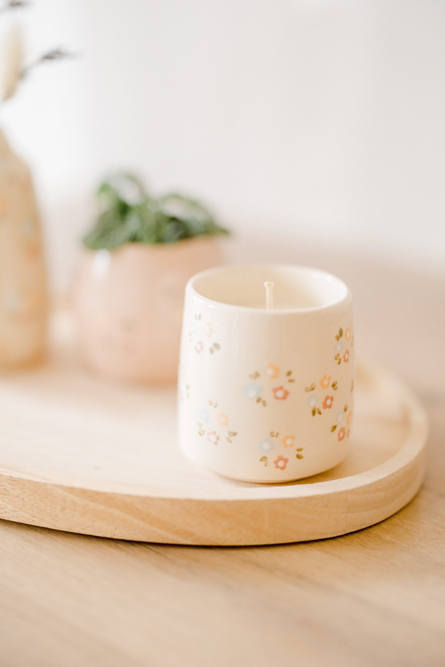 Bougie - Collection fleurie faïence blanche